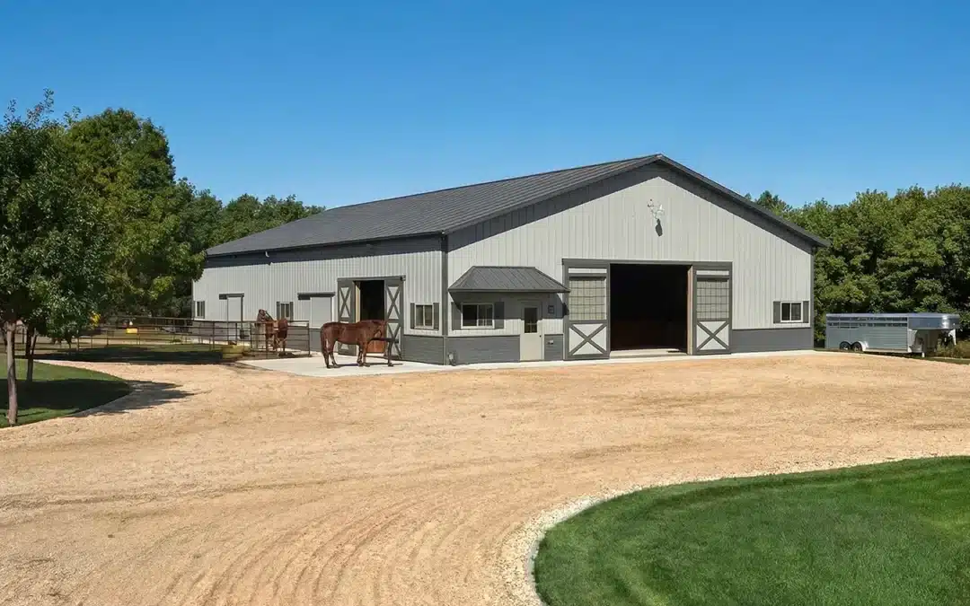 Exterior view of a 100x60 steel riding arena in Ottawa, Ontario.