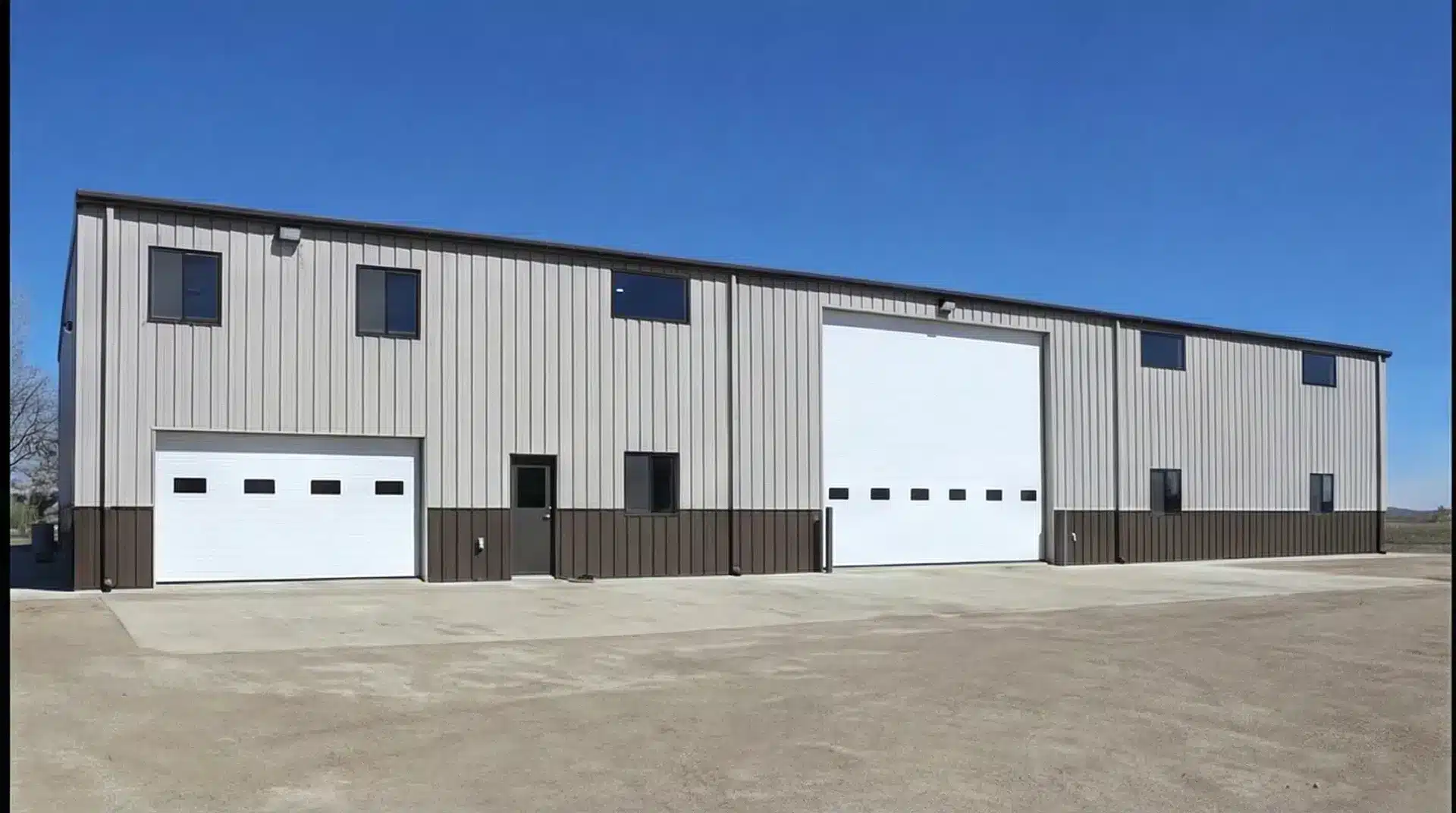 40x80x16 Steel Manufacturing Kirkland Lake Side view of a 40x80x16 steel manufacturing building in Kirkland Lake.